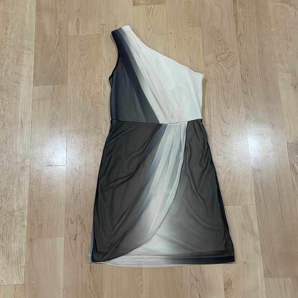 One shoulder dress